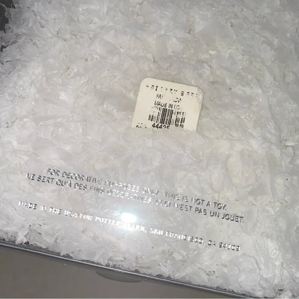 Pottery Barn White Faux Snow Christmas Holiday 5.5‎ Oz New In Box